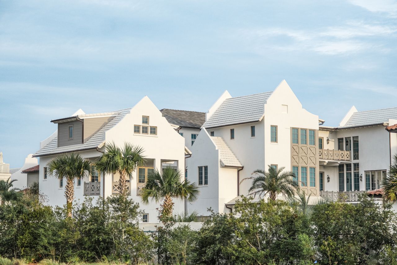 Building a Florida Home Without a Basement: Smart Ways to Replace the Storage You're Used to Having