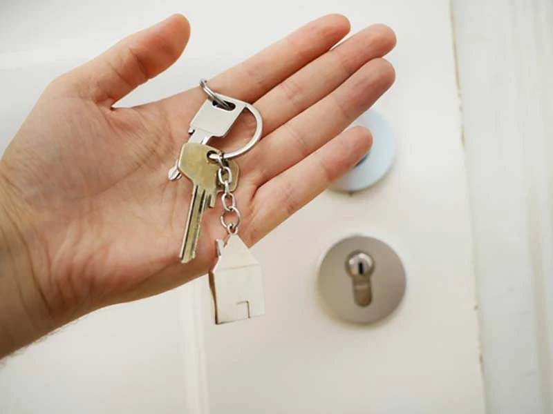 Six Things You Must Know Before You Buy a House
