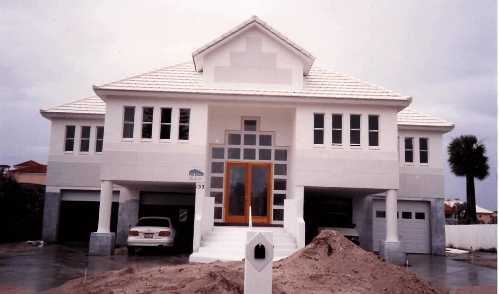 Top 10 Weather Resistant Materials for Homes in Largo