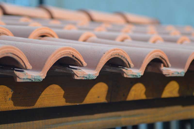 A roof with shingles.